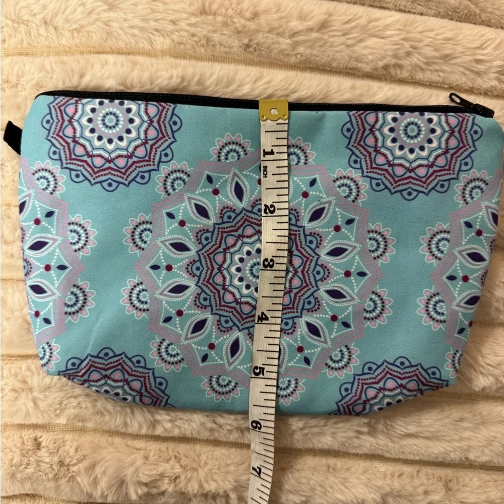 Mandala Patterned Blue‎ and Purple Women's Cosmetic Bag